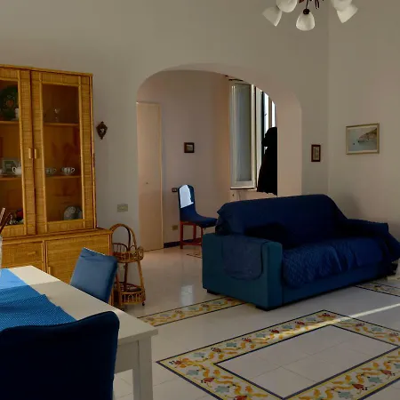 Casa Della Luna *